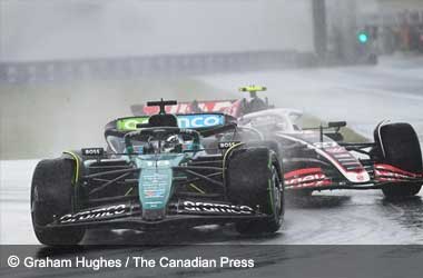Lance Stroll holds off Nico Hulkenberg at the Canadian Prix 2024
