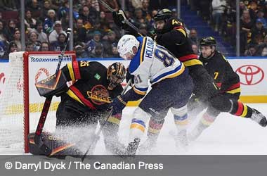 Canucks Lose 4-3 to Blues Amid Demko’s Return