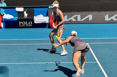 Dabrowski, Routliffe Advance to Women’s Doubles Semi At Aus Open 2025